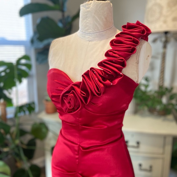 Blondie Nites Red Mermaid Prom Dress - Size 1 - Picture 10 of 16